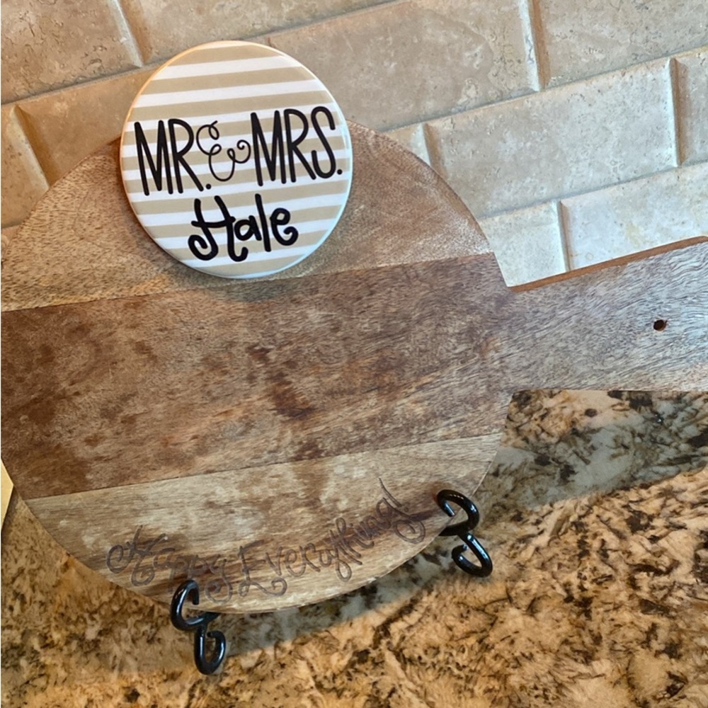Happy Everything cutting board with stand. (Attachments not included)